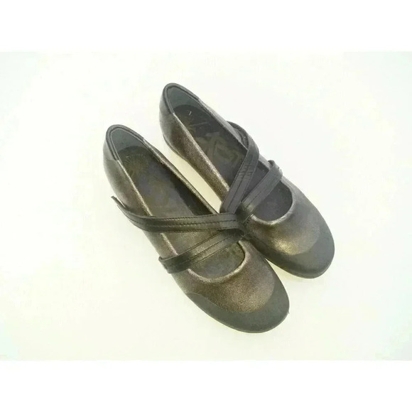 Otbt Womens Mary Jane Shoes Black Leather Round Toe Adjustable Hook And Loop 10M - Picture 1 of 6